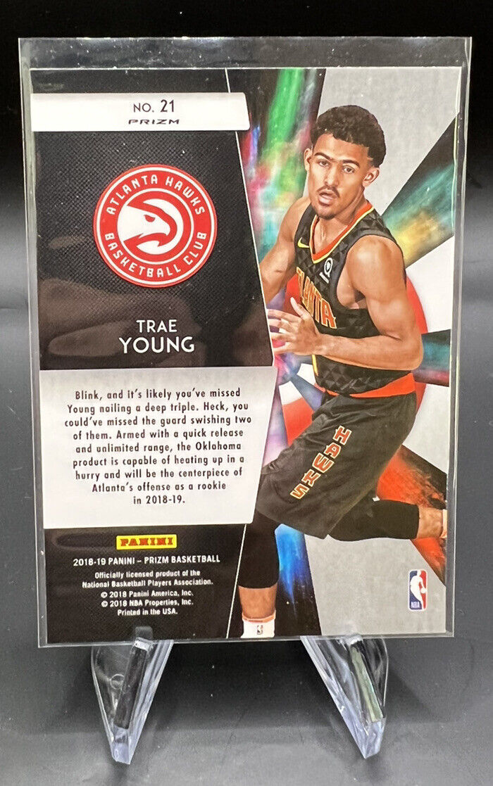 2018-19 Panini Prizm #21 Trae Young Freshman Phenoms Silver Prizm Rookie RC