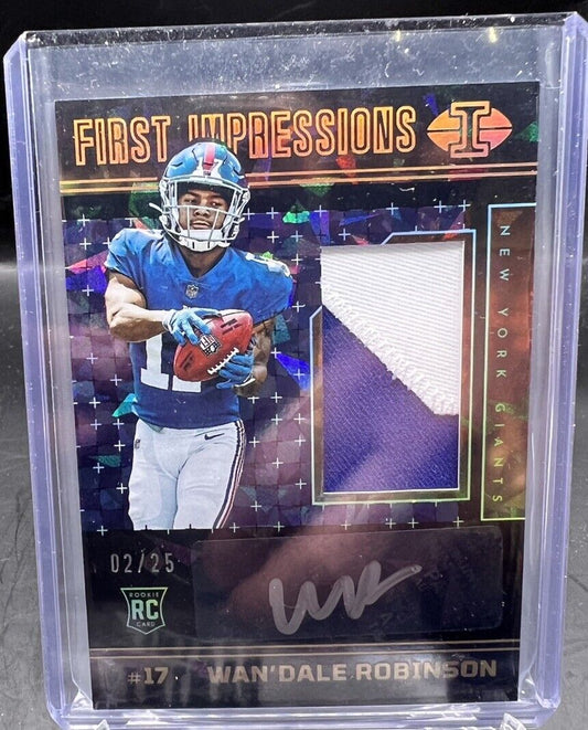 2022 Panini Illusions Wan'Dale Robinson AUTO Jersey PATCH RC RPA #/25 NY Giants!